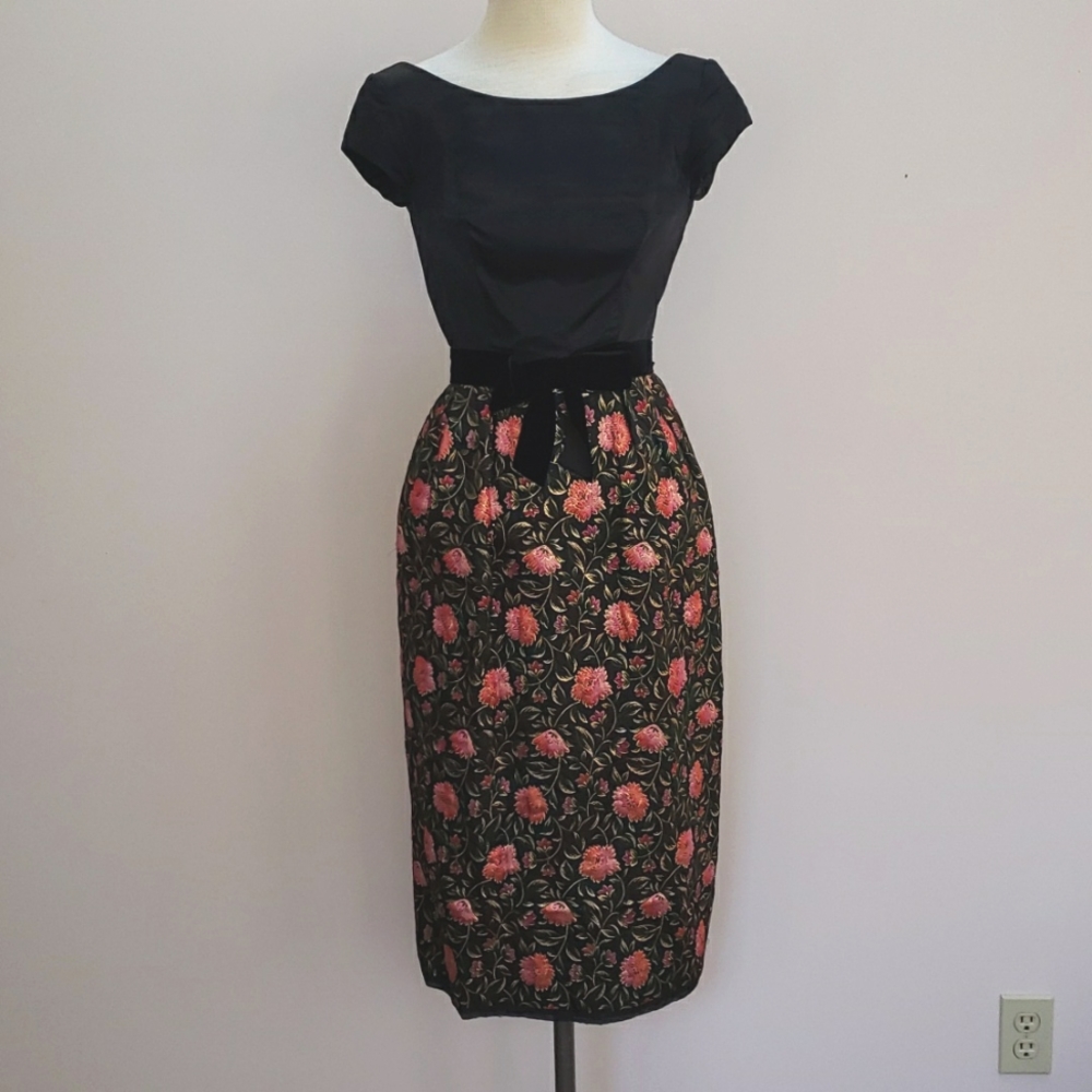 Vintage Lee Claire Cap Sleeve Floral Print Midi Dress